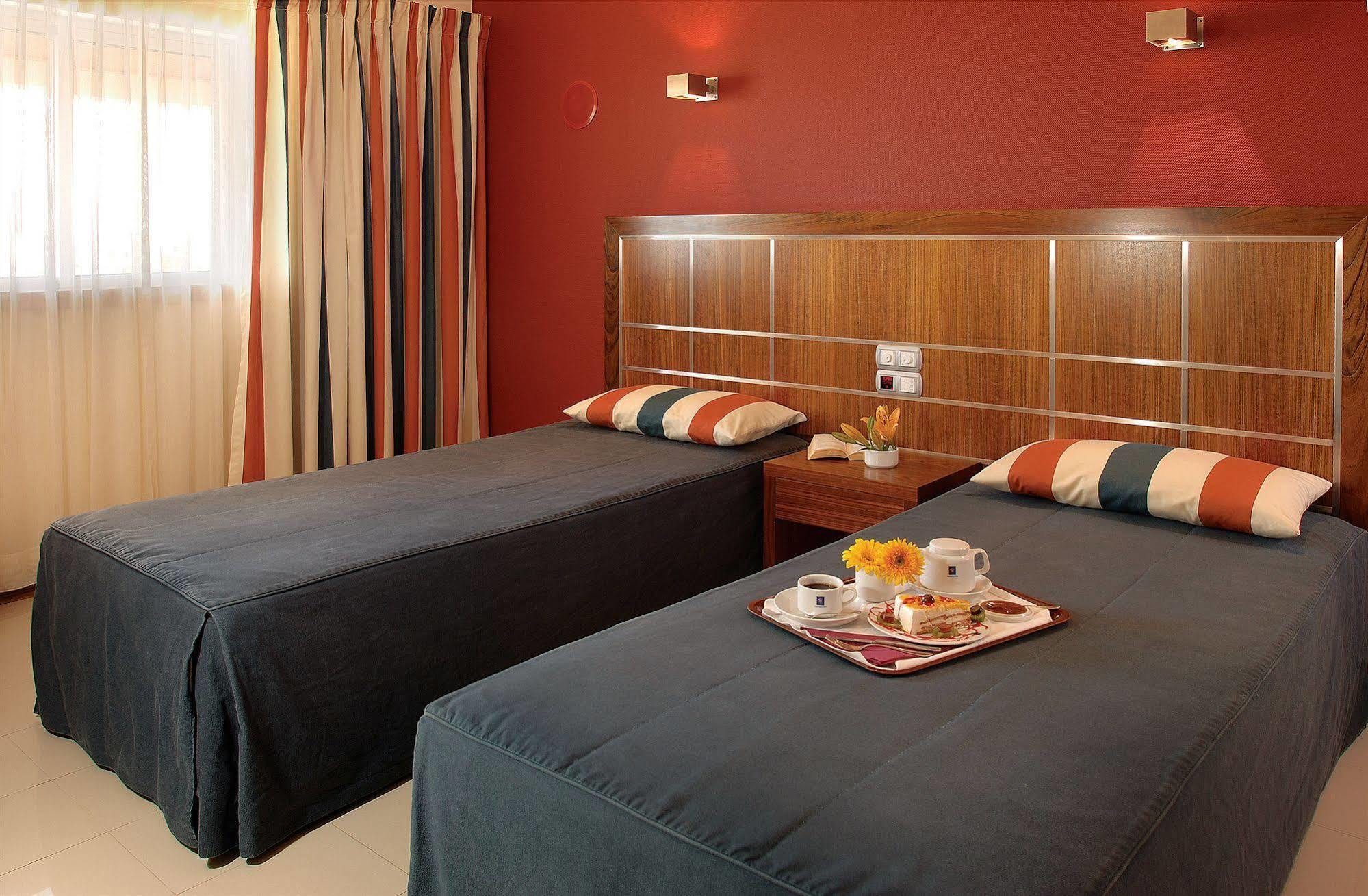 Hotel Apartamento Balaia Atlantico Albufeira Luaran gambar