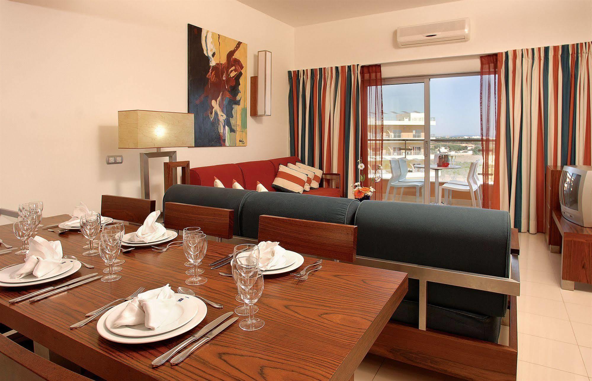Hotel Apartamento Balaia Atlantico Albufeira Luaran gambar